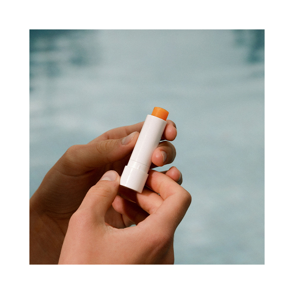 Comprar LAPIZ LABIAL 5 G.DR. HAUSCHKA online - Farmacia Coliseum