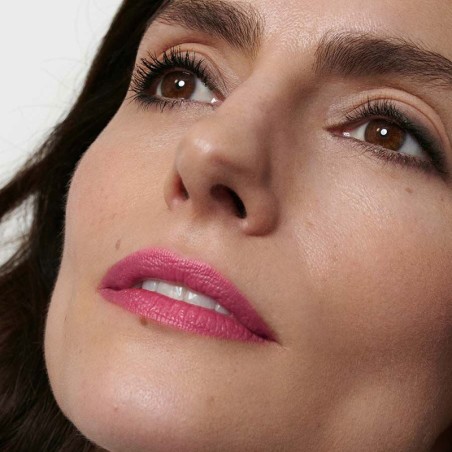 Comprar online BARRA LABIOS 03 CAMELLIA LIPSTICKDR. HAUSCHKA