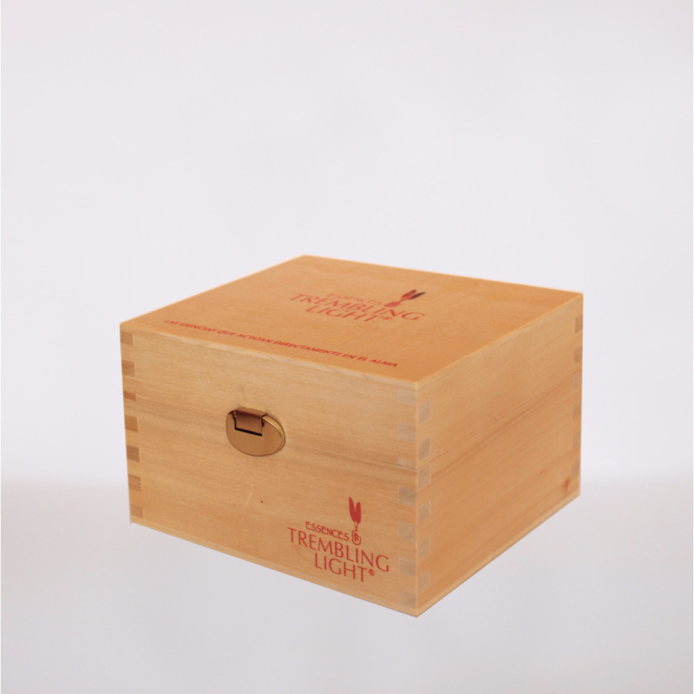 TREMBLING LIGHT CAJA DE MADERA PARA 20 ESENCIAS PUERTAS Y LLAVES