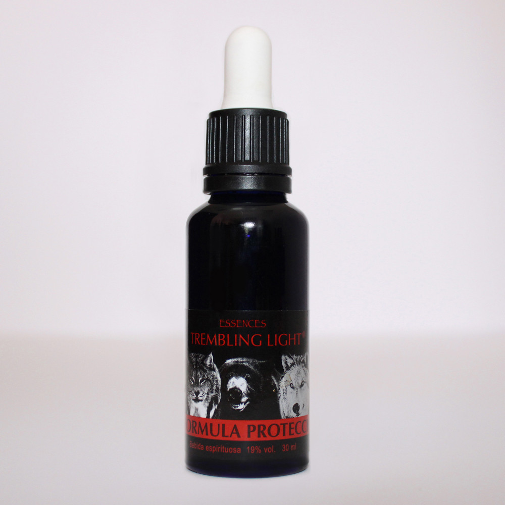 Comprar online TREMBLING LIGHT FORMULA PROTECCION 30 ML - Coliseum
